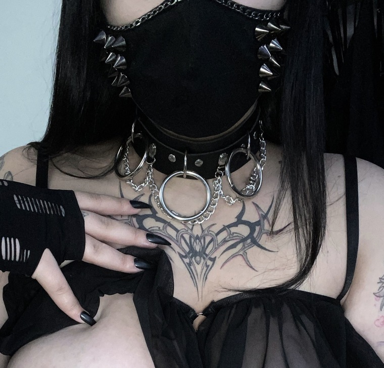 wickedgoth on onlyfans