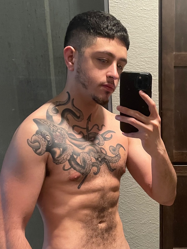 angelo.cru on onlyfans