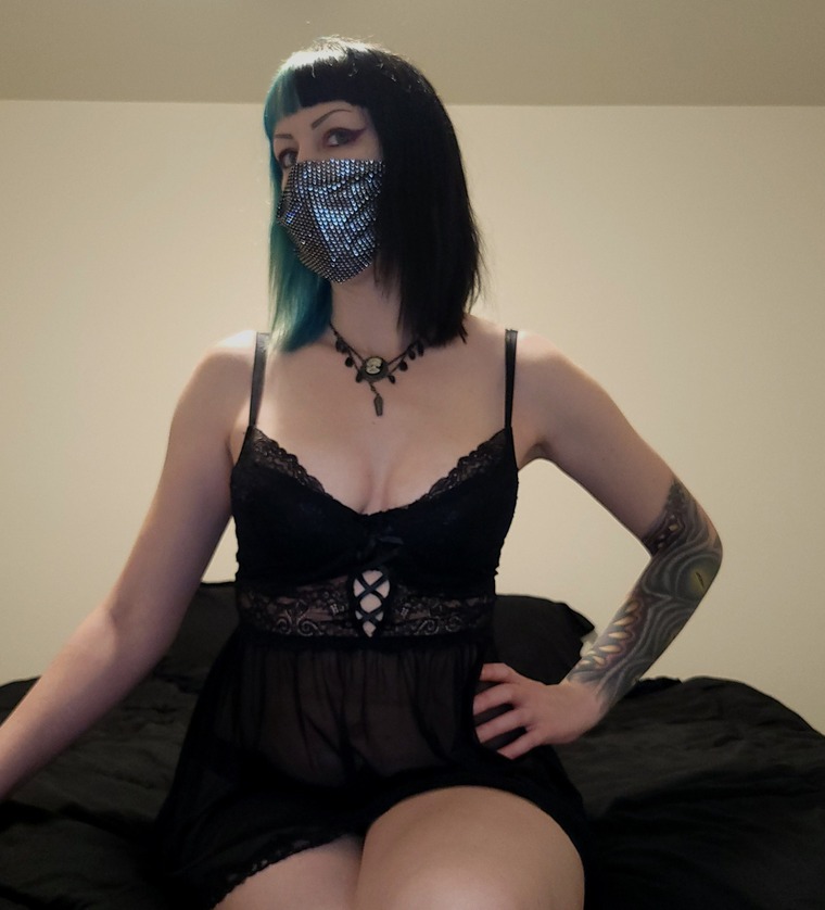 moxxi.daemon on onlyfans