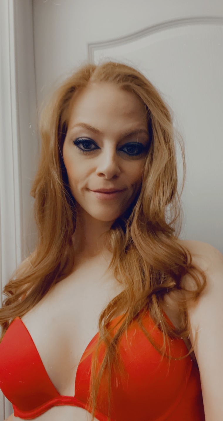 Gingermama2020 OnlyFans profile, photos and links - OnlyAccounts.io
