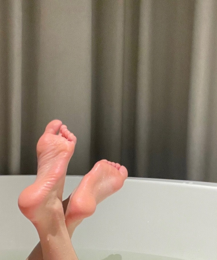 baby_feetcute on onlyfans