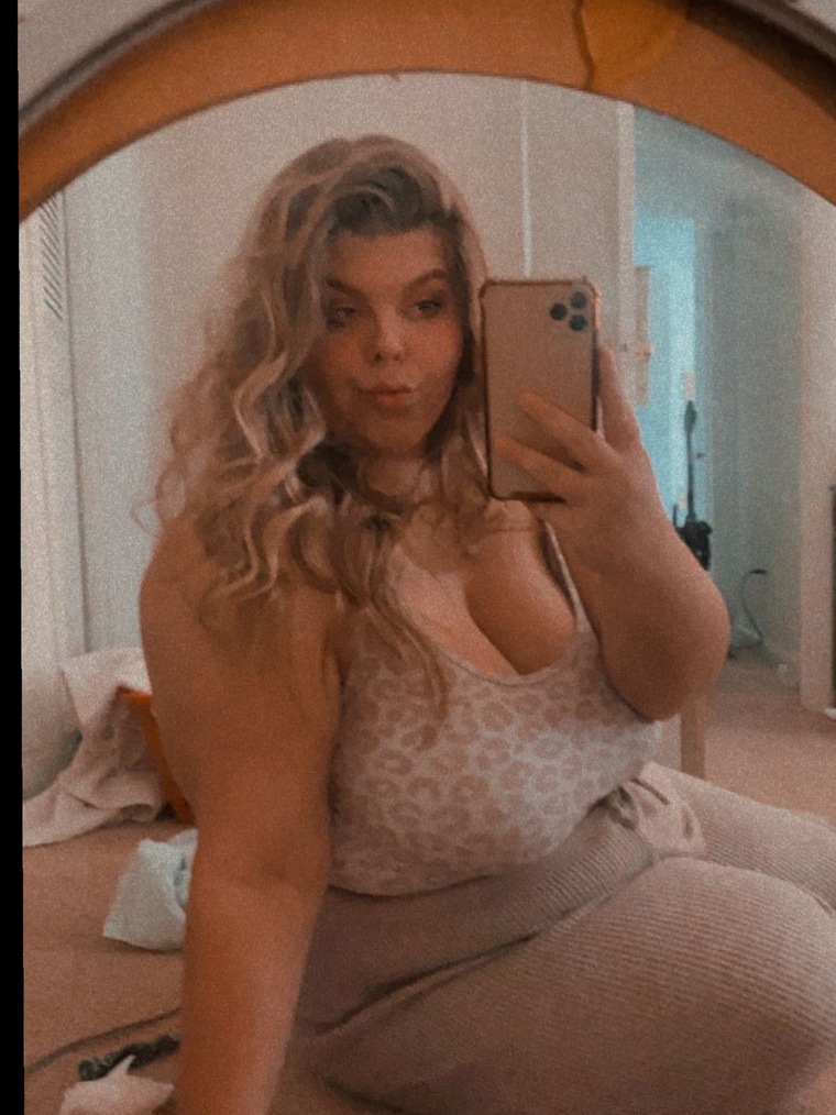thicc.n.pretty on onlyfans