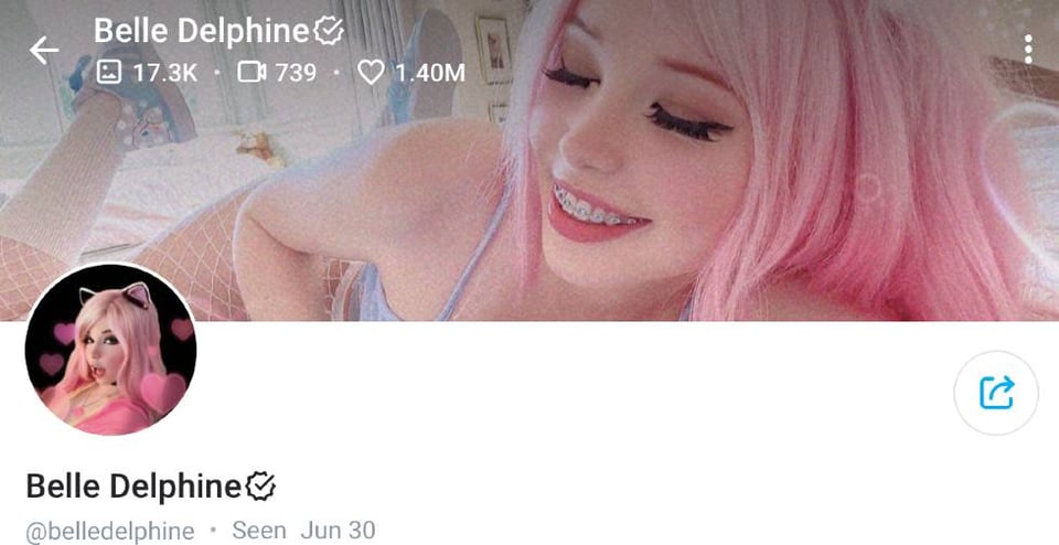 7. Belle Delphine – OG OnlyFans Egirl With 18,000 XXX Videos 